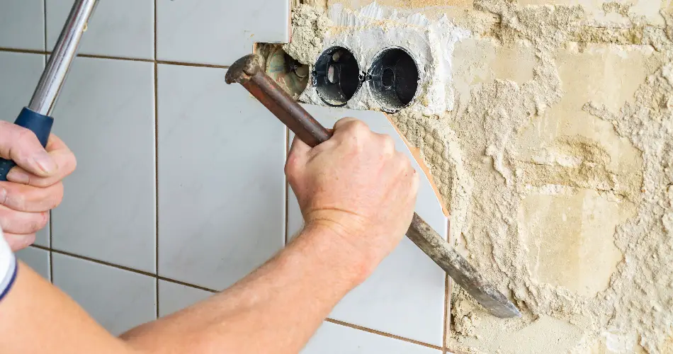 How To Remove Tiles In 6 Easy Steps